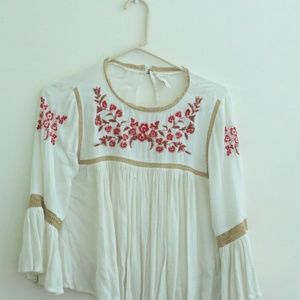 Forever 21 Contemporary Flowy Top